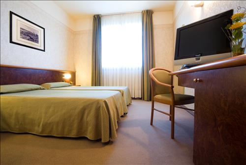 B&B Hotel Ravenna Hotel 3*